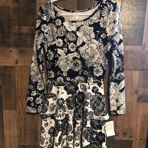 NWT size medium Georgia lularoe